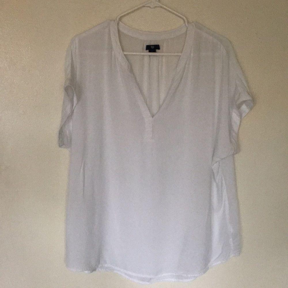 3/$20 Gap Factory Vneck Micro sleeve blouse size L